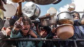 Gazze'de insani kriz: Açlık tehdidi altındaki 65 binden fazla çocuk